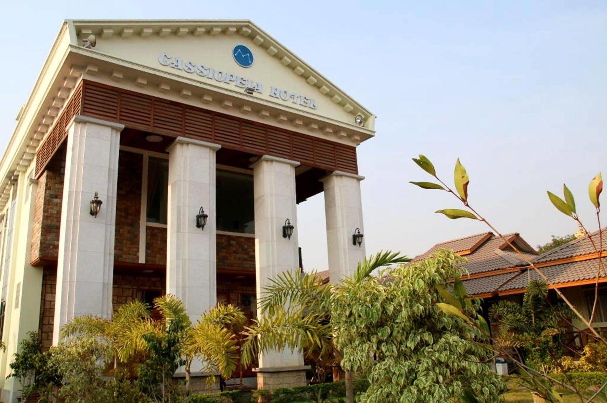 Cassiopeia Hotel Nyaung Shwe Eksteriør billede