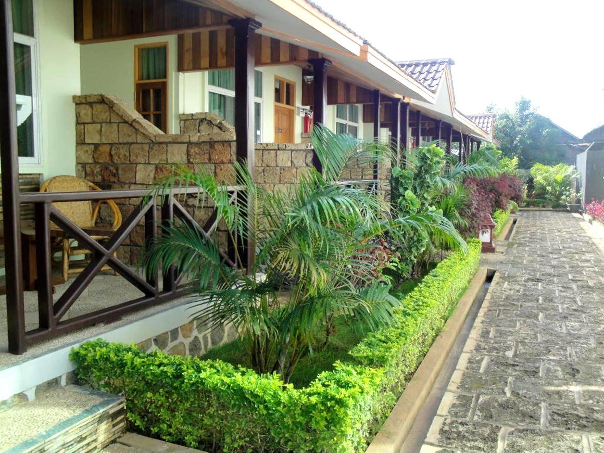 Cassiopeia Hotel Nyaung Shwe Eksteriør billede